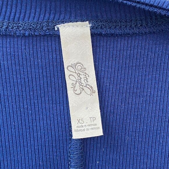 Free People Long Sleeve Tunic Top Womens XS Blue Asymmetrical Stretch Whimsigoth - Picture 6 of 11